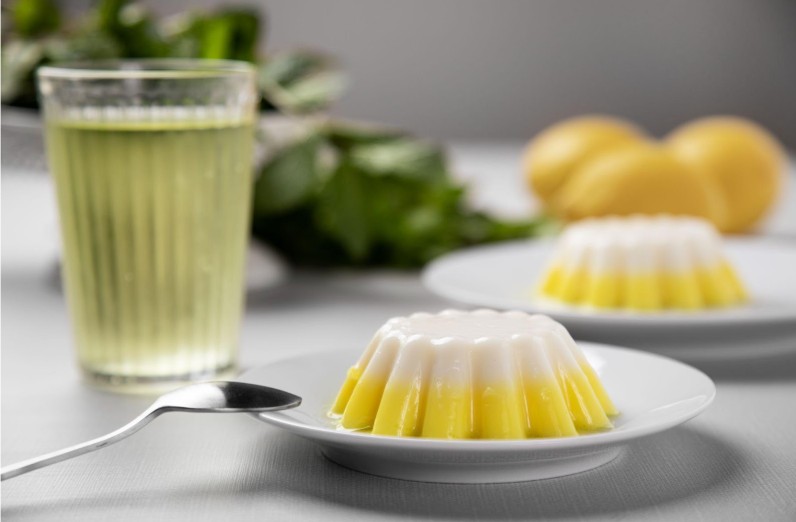 Rekomendasi Resep Puding dengan Susu Putih Sehat